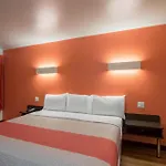 Motel 6-Paris, Tx
