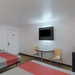 Motel 6-Paris, Tx