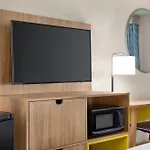 Days Inn By Wyndham Paris