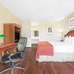 Baymont By Wyndham Paris