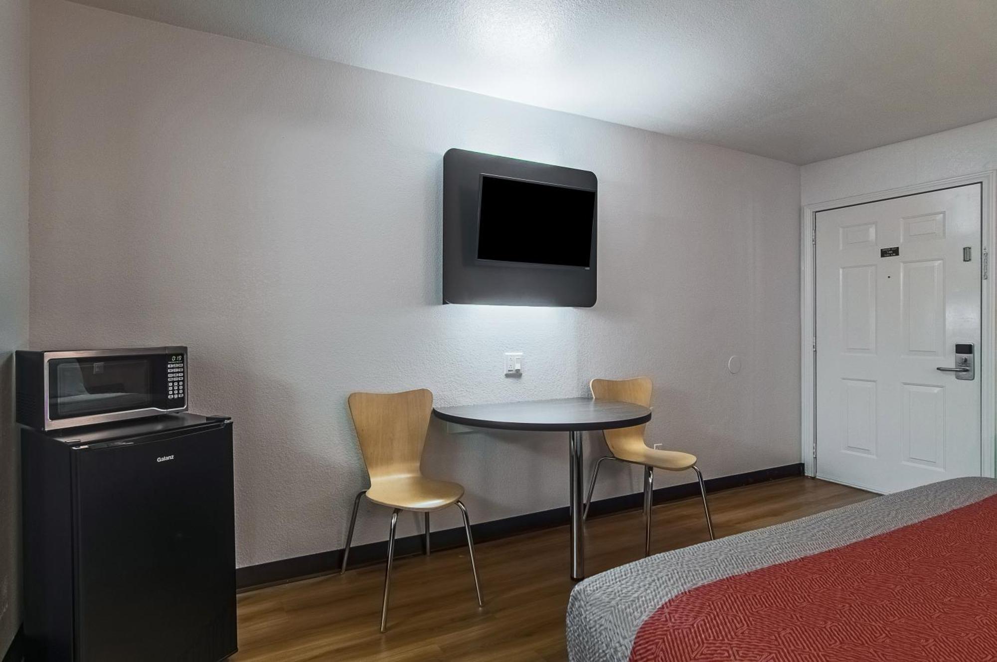 6-paris, Tx Hotel