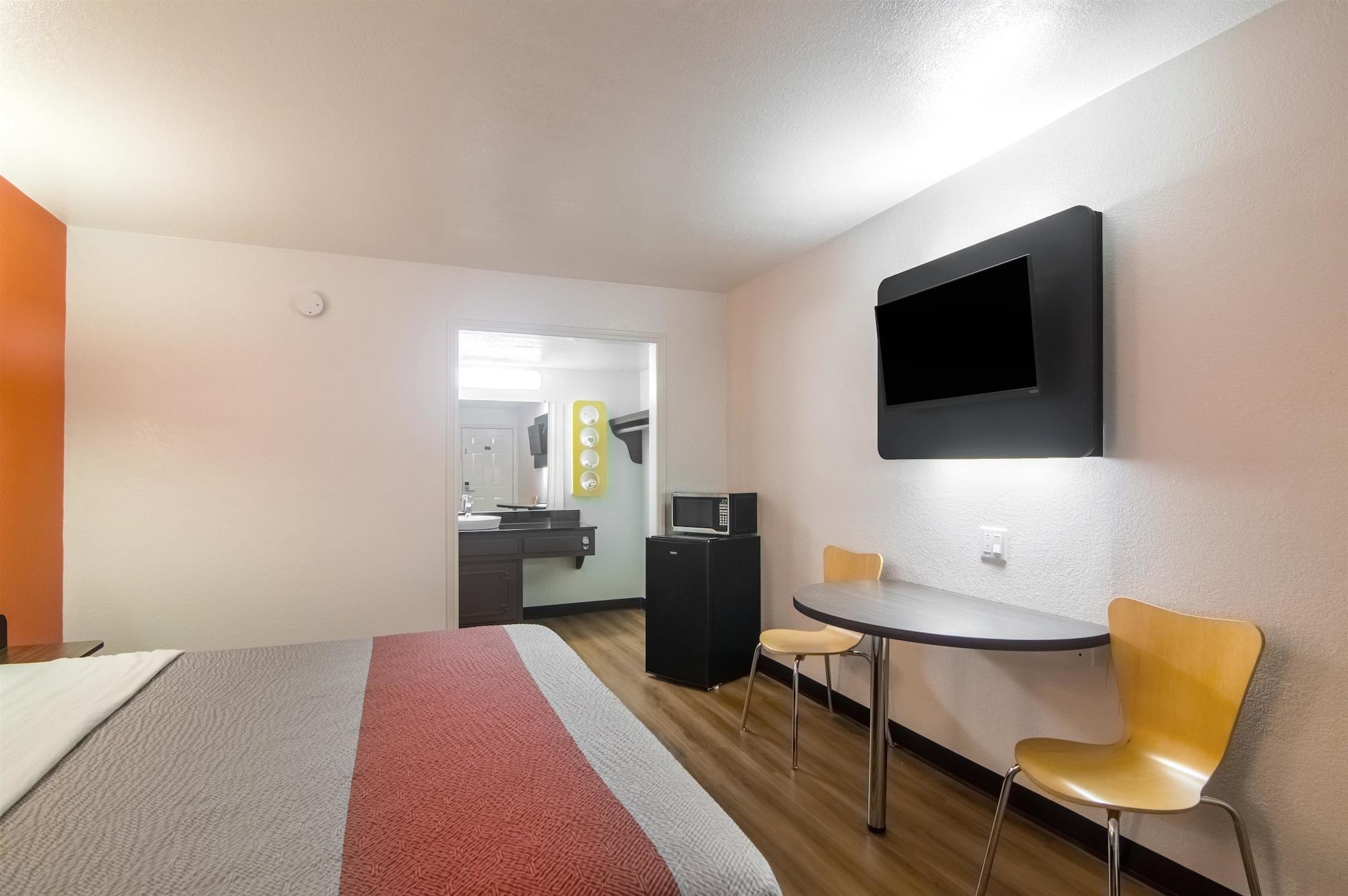 6-paris, Tx Hotel