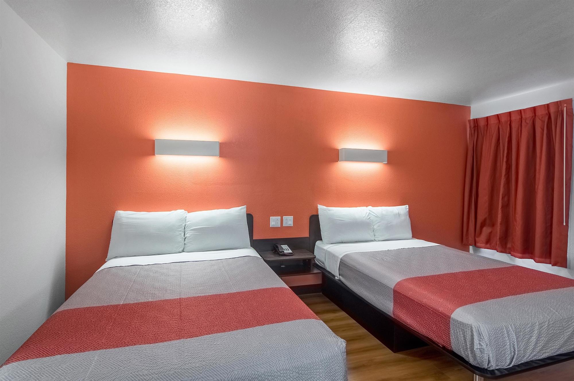Hotel 6-paris, Tx