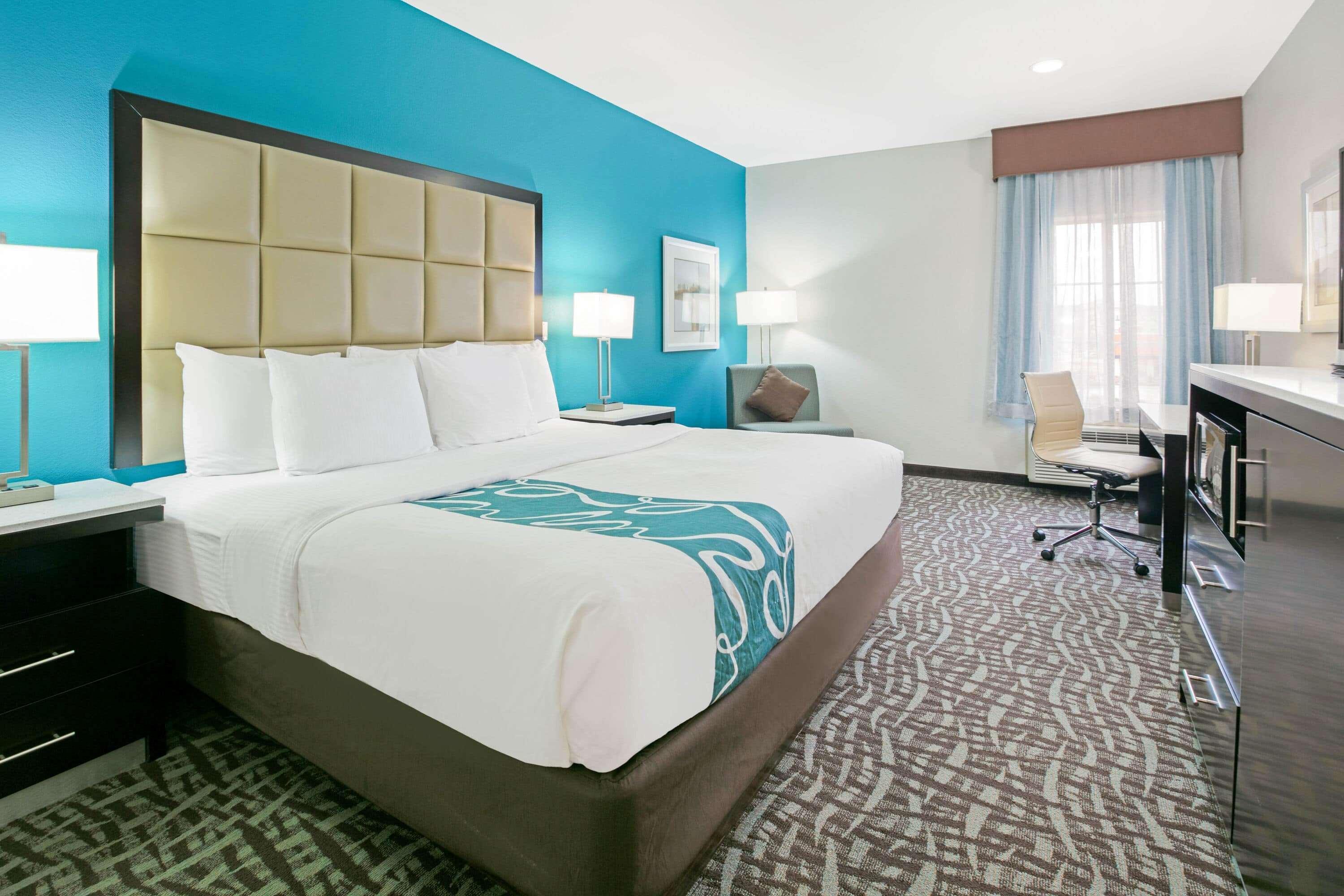 La Quinta And By Wyndham Hotel 3*