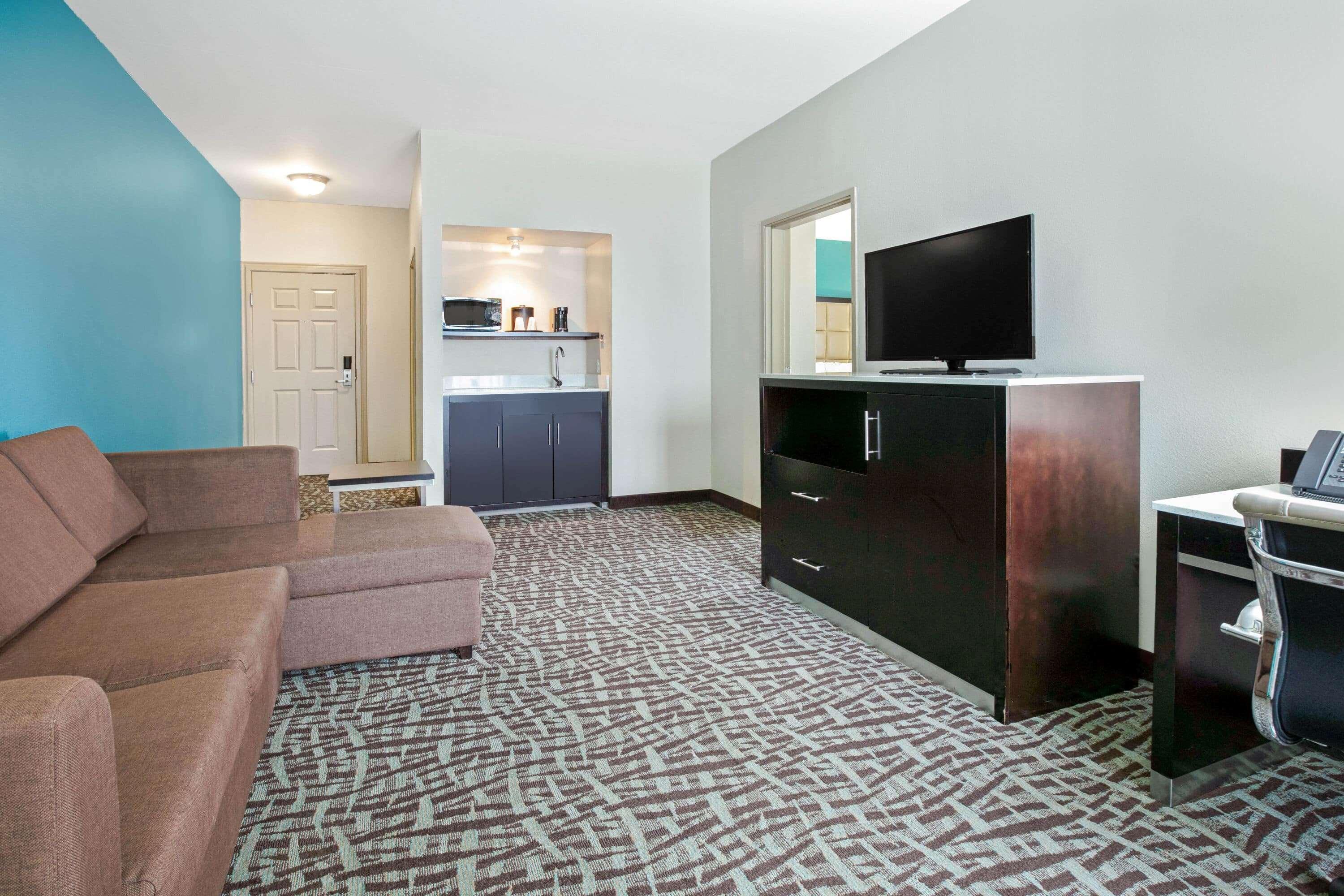 La Quinta And By Wyndham 3*
