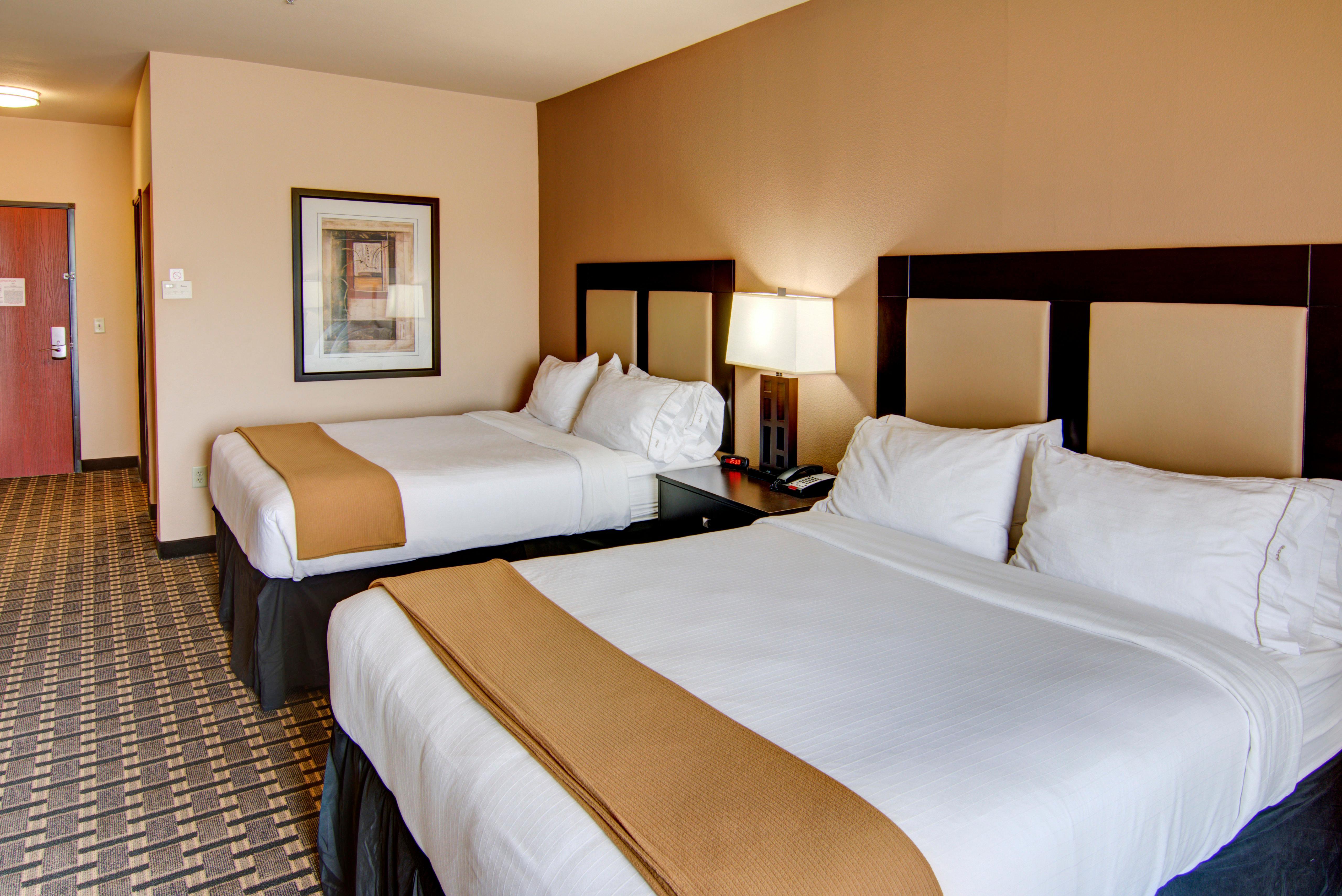 Hotel Express & By Ihg