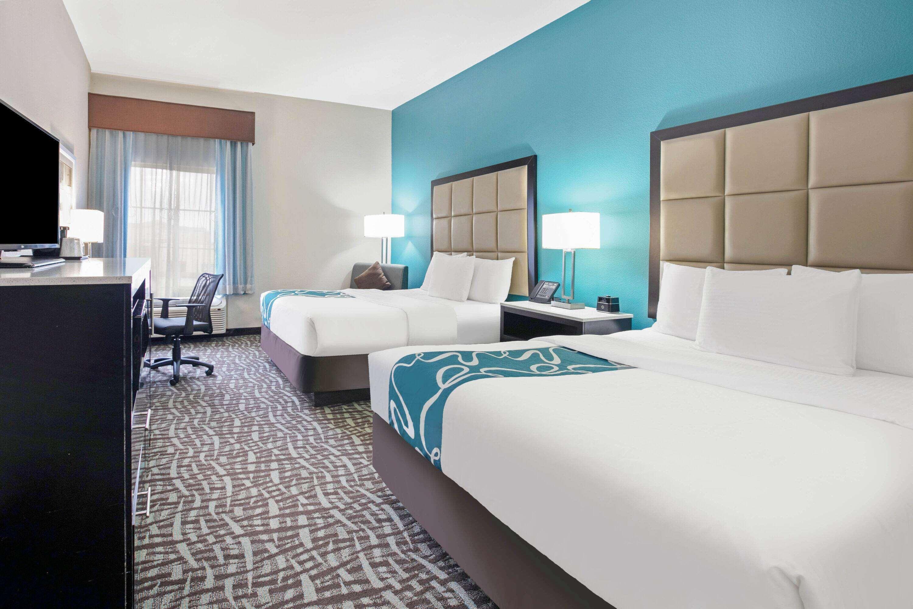 Hotel La Quinta And By Wyndham Paris