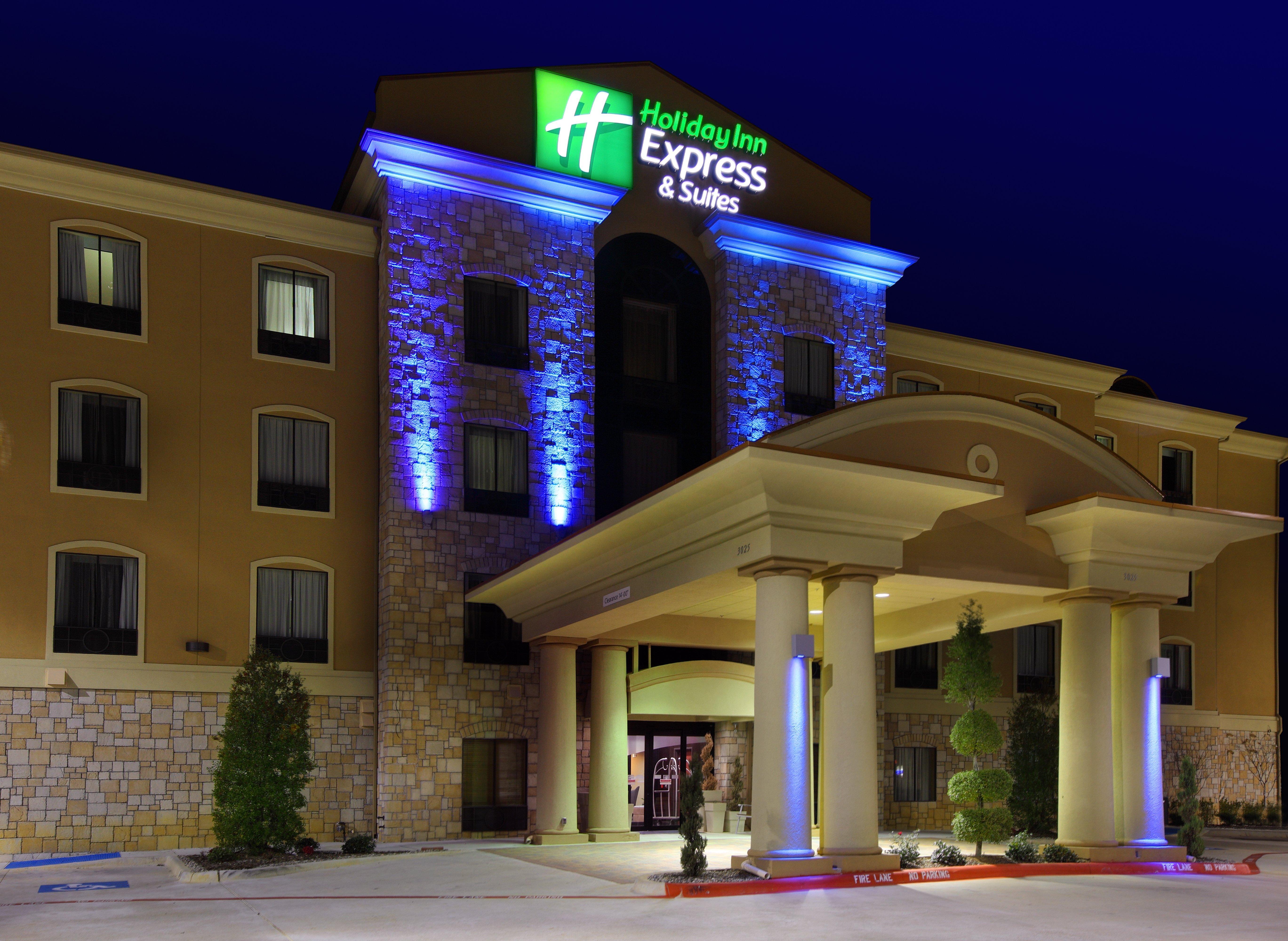 Express & By Ihg 2*