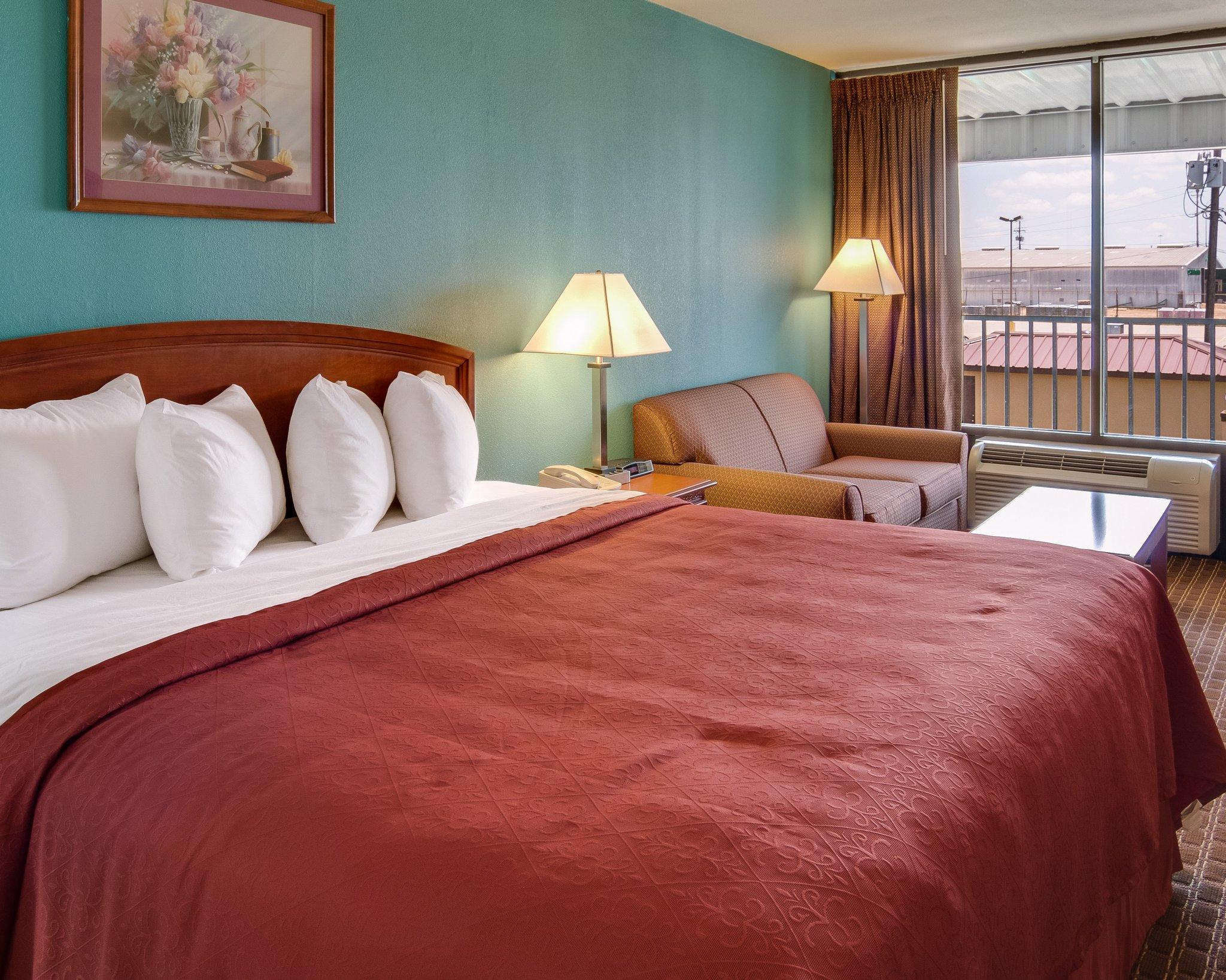 Quality Texas Motel 2*