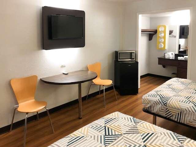6-paris, Tx Hotel