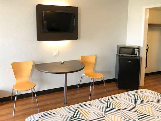 6-paris, Tx Hotel 2*