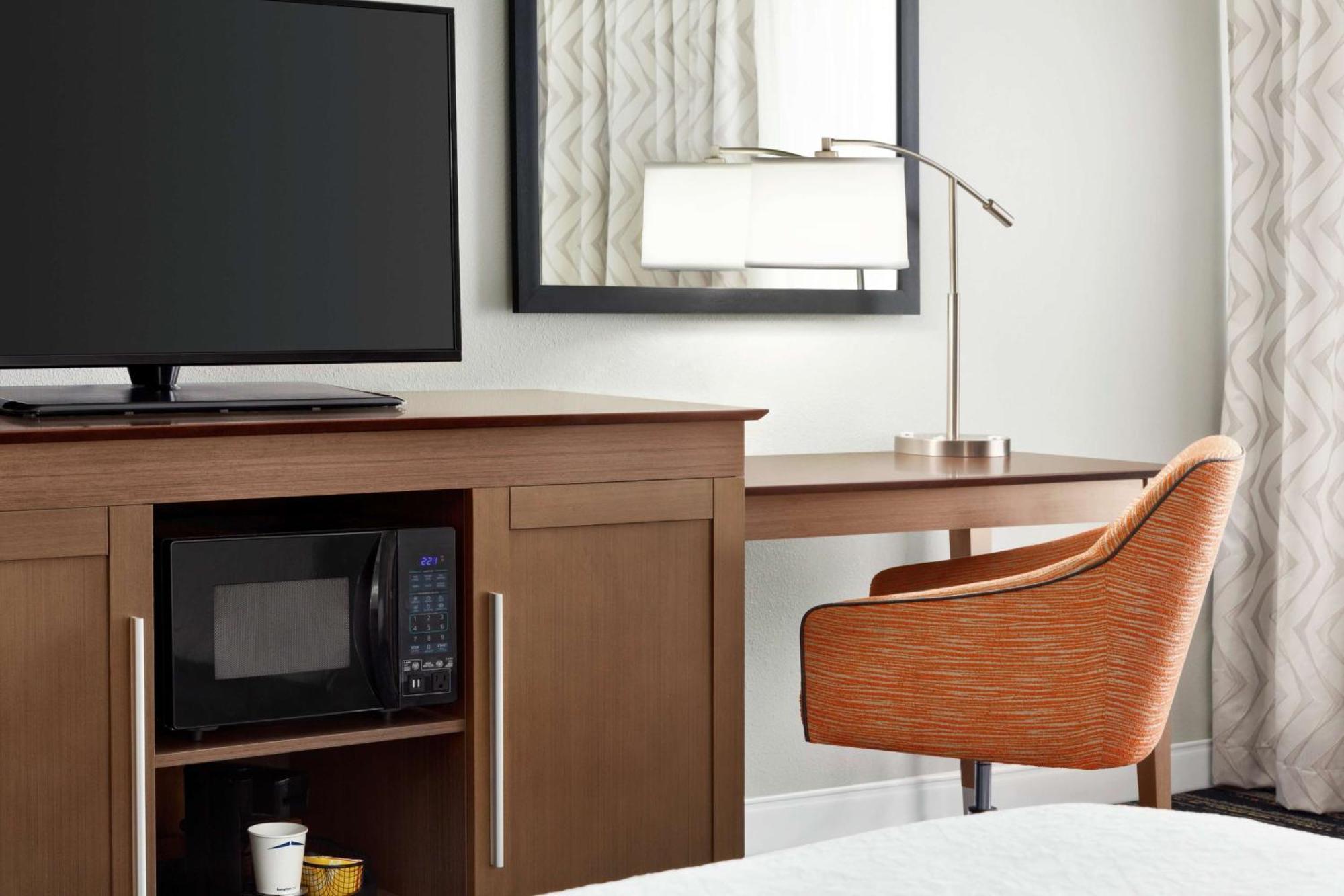 Hampton 3* Paris
