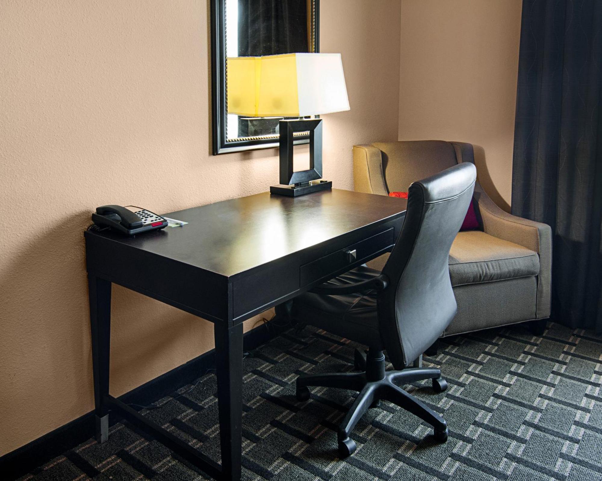 Hotel Comfort & Paris