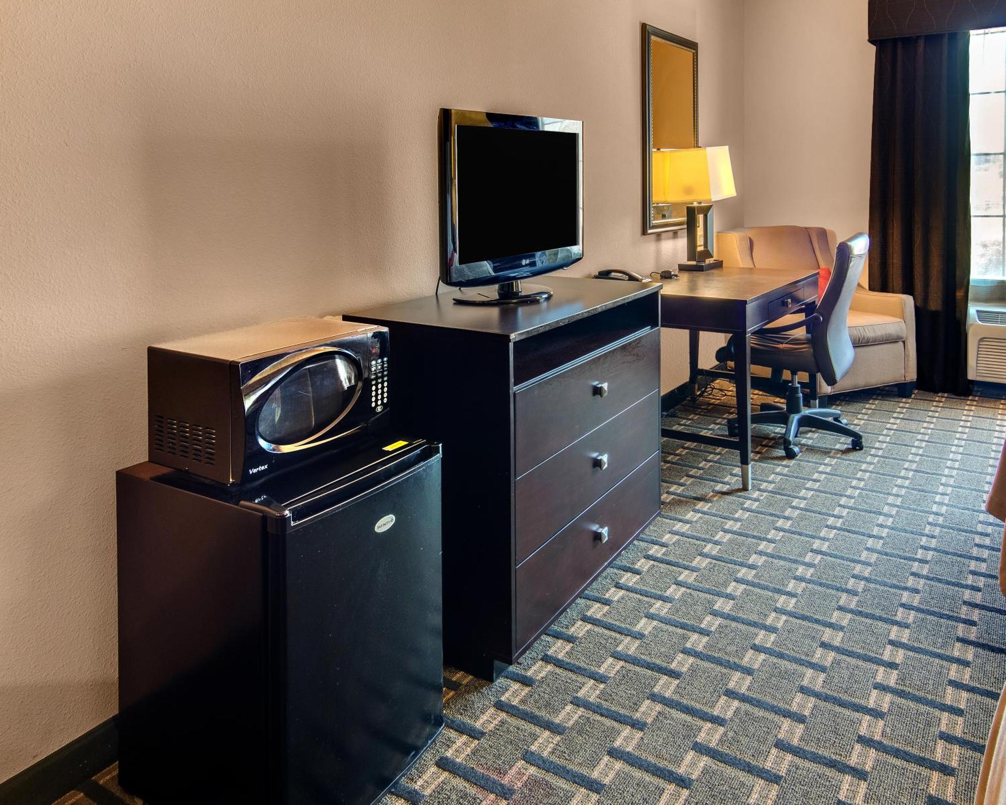 Hotel Comfort & 3*