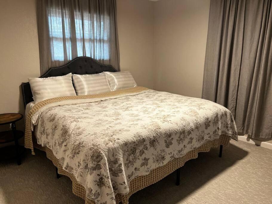 Holiday home Away In *