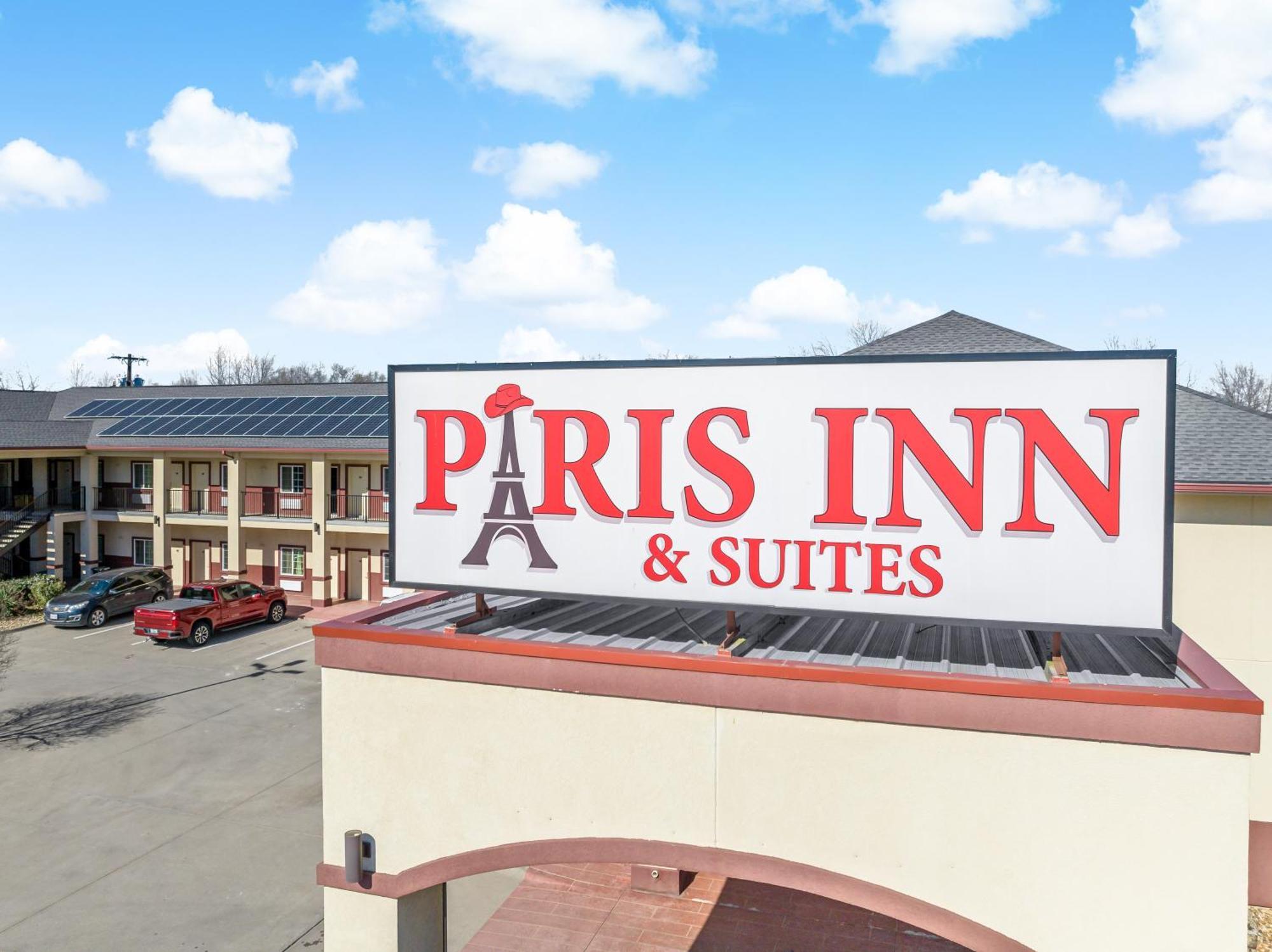Hotel &