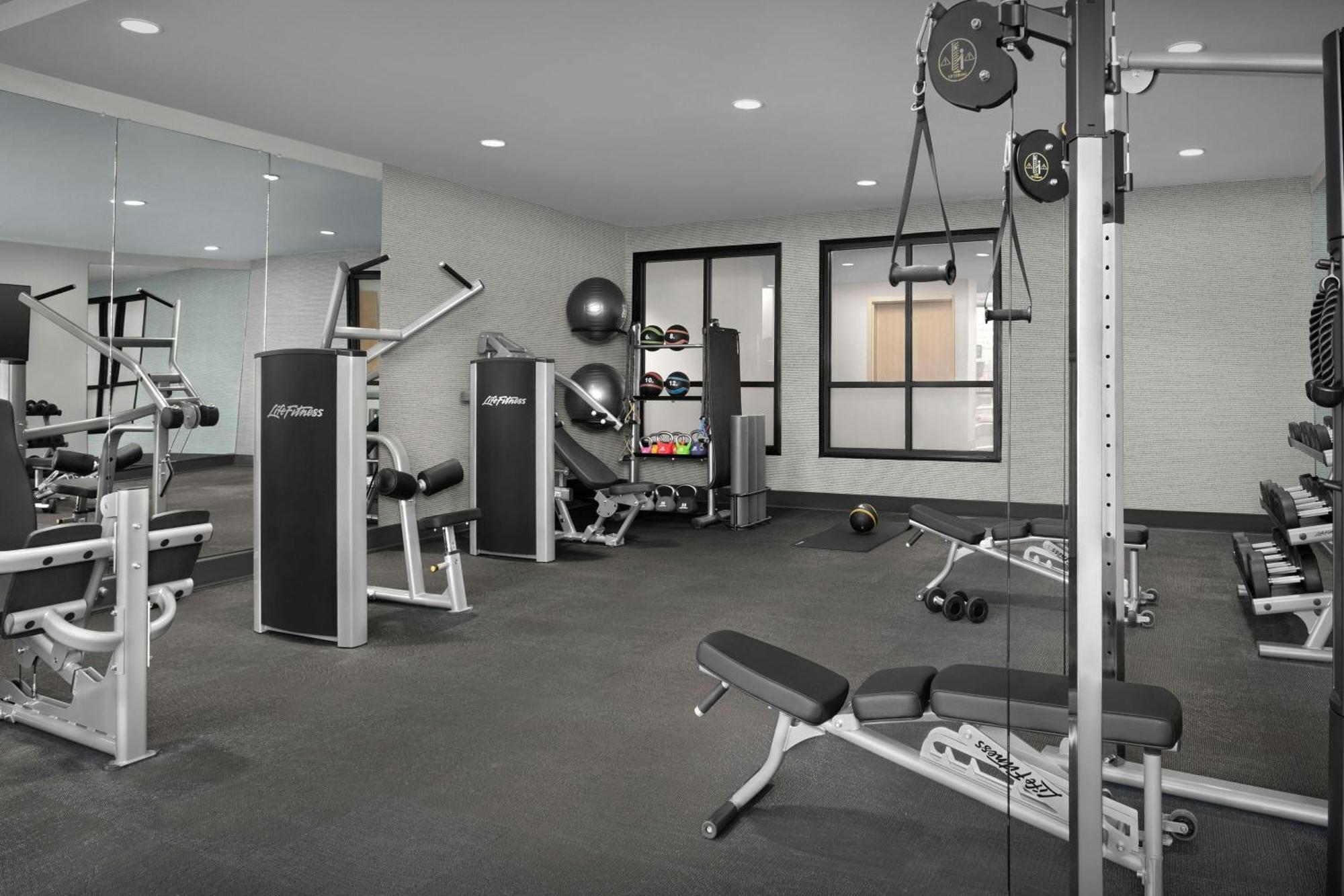 Hotel Fairfield By Marriott & 3*