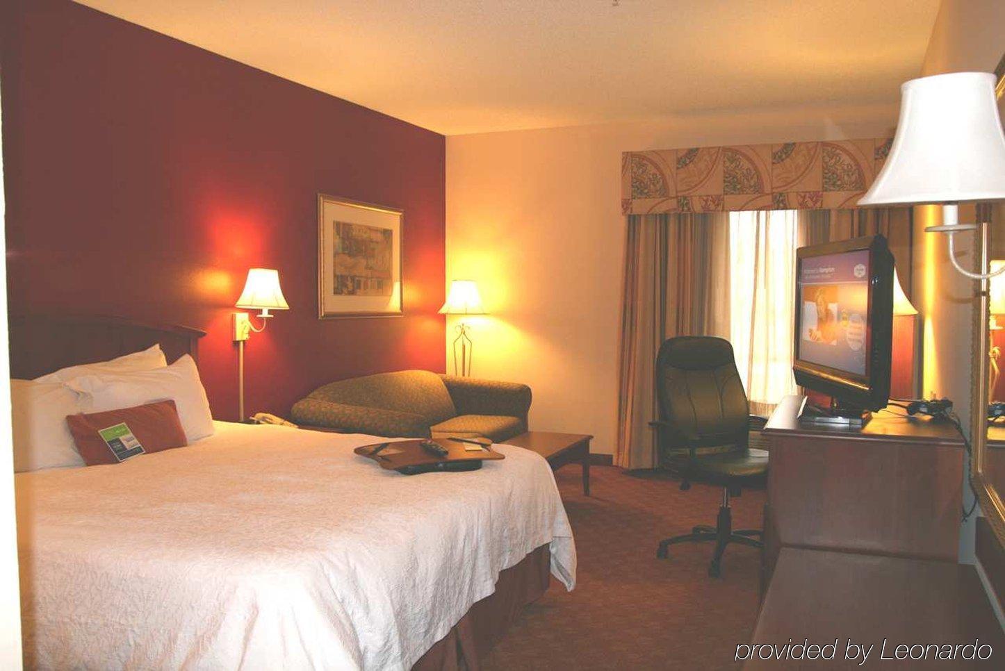 Hampton 3* Paris