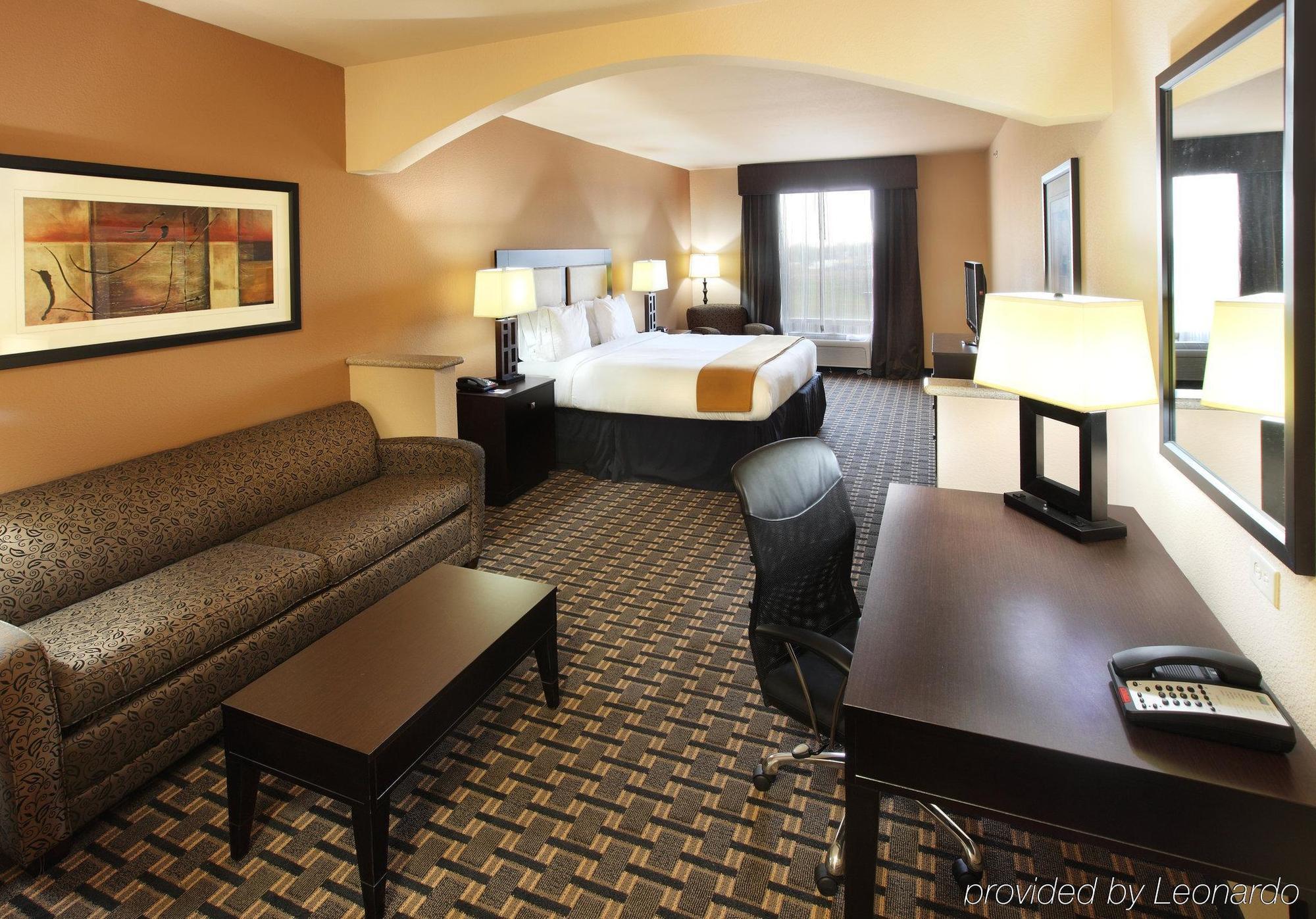 Express & By Ihg 2* Paris