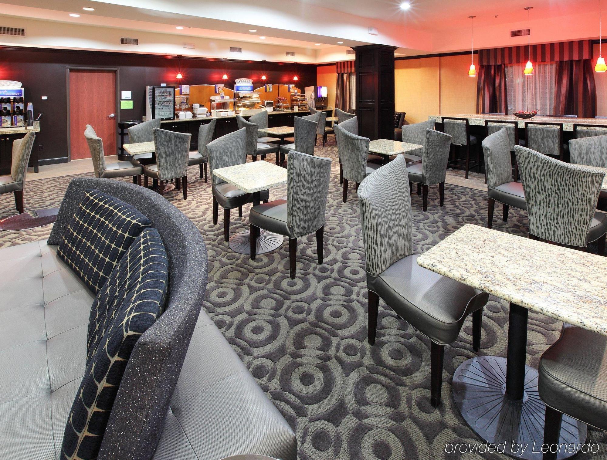 Express & By Ihg Hotel 2*