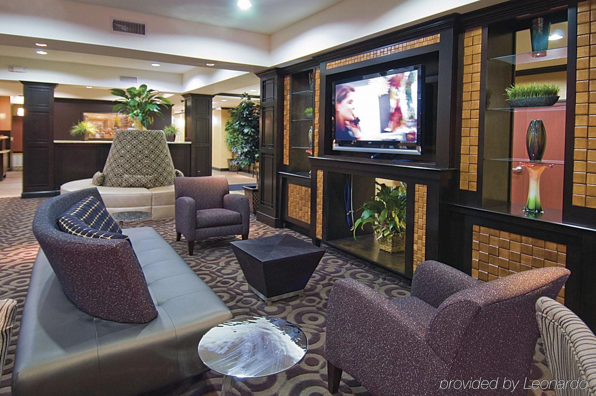 Express & By Ihg Hotel 2*