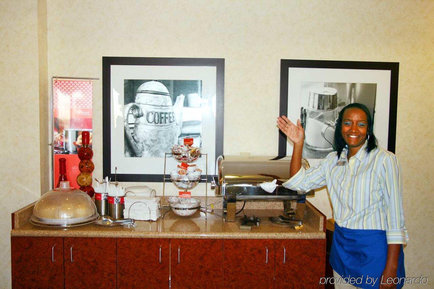 Hotel Hampton 3*