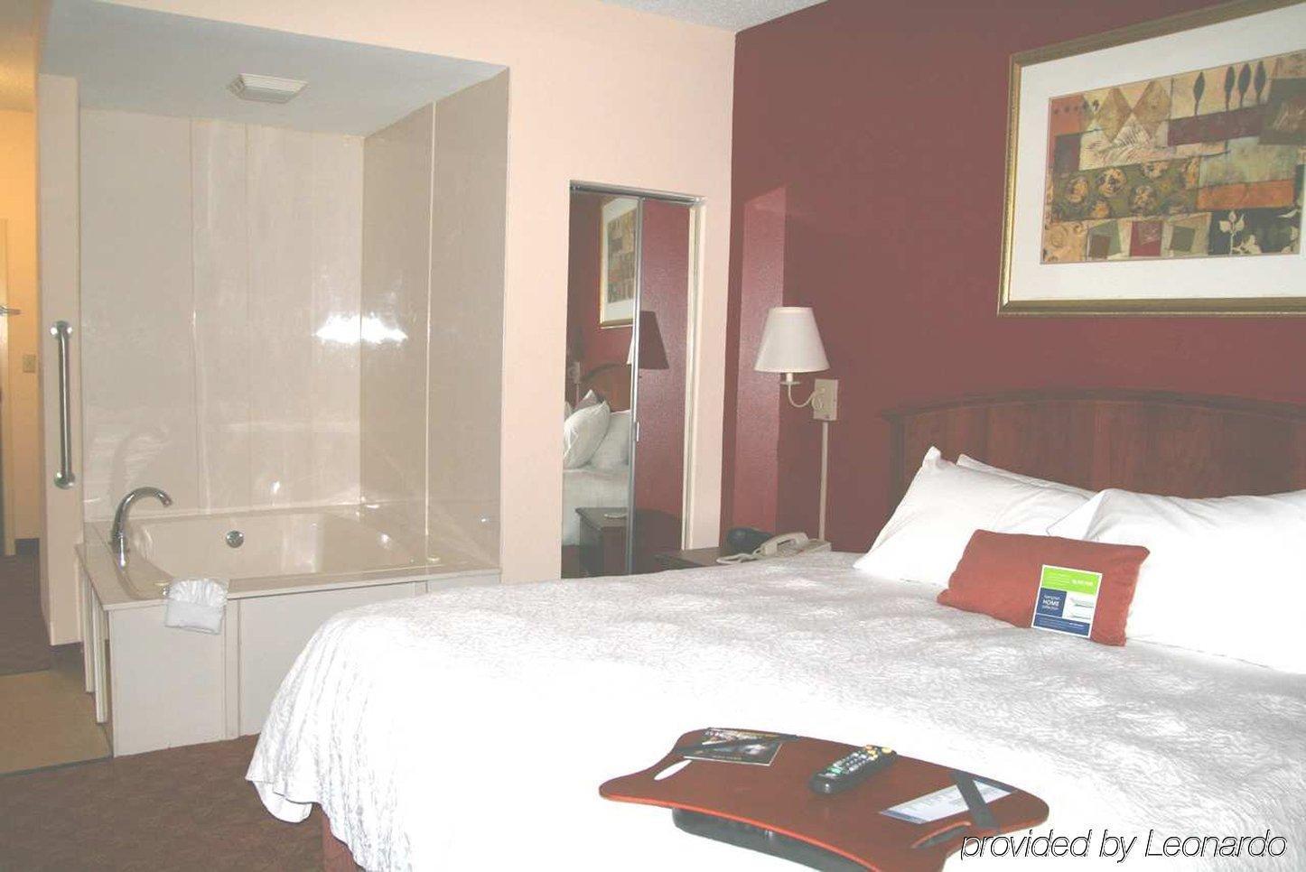 Hampton Hotel
