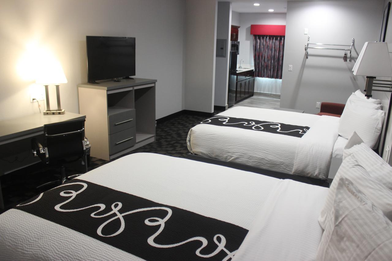 & Hotel