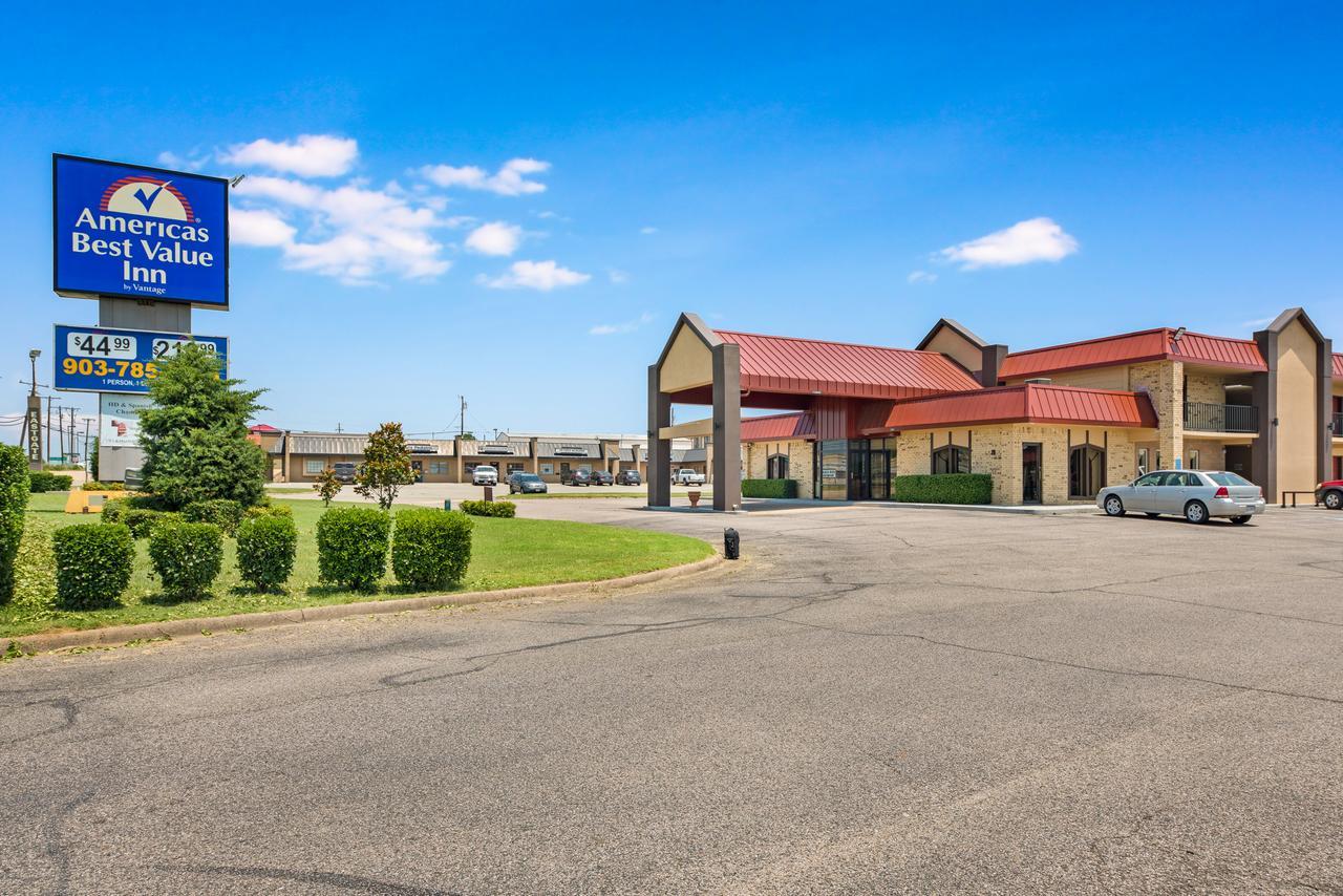 Americas Value Hotel