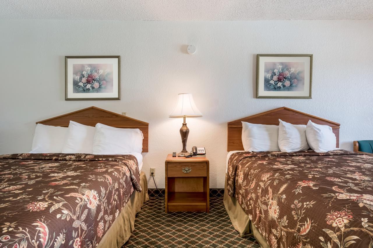Americas Value Hotel 2*