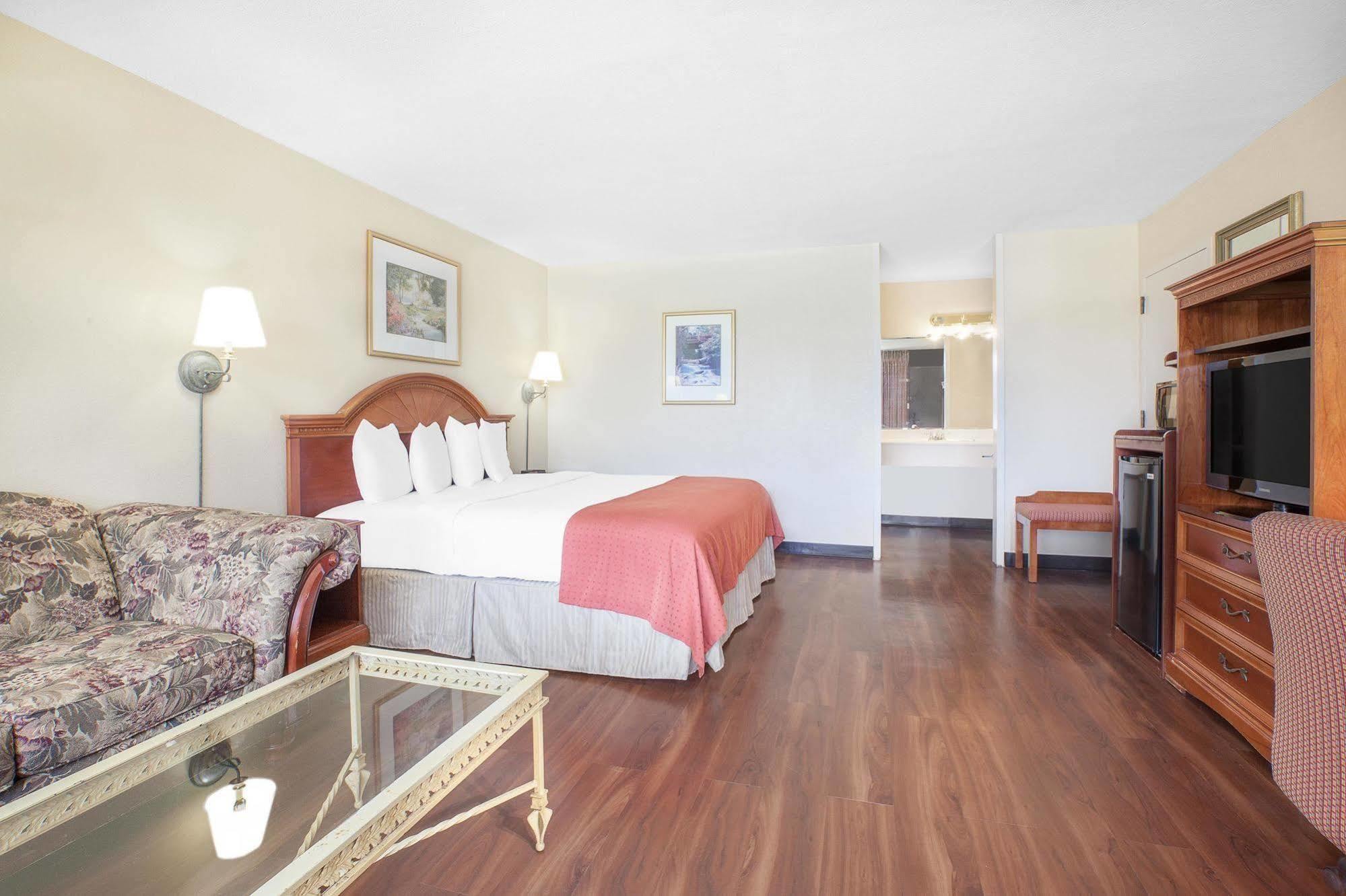 Baymont By Wyndham 3*