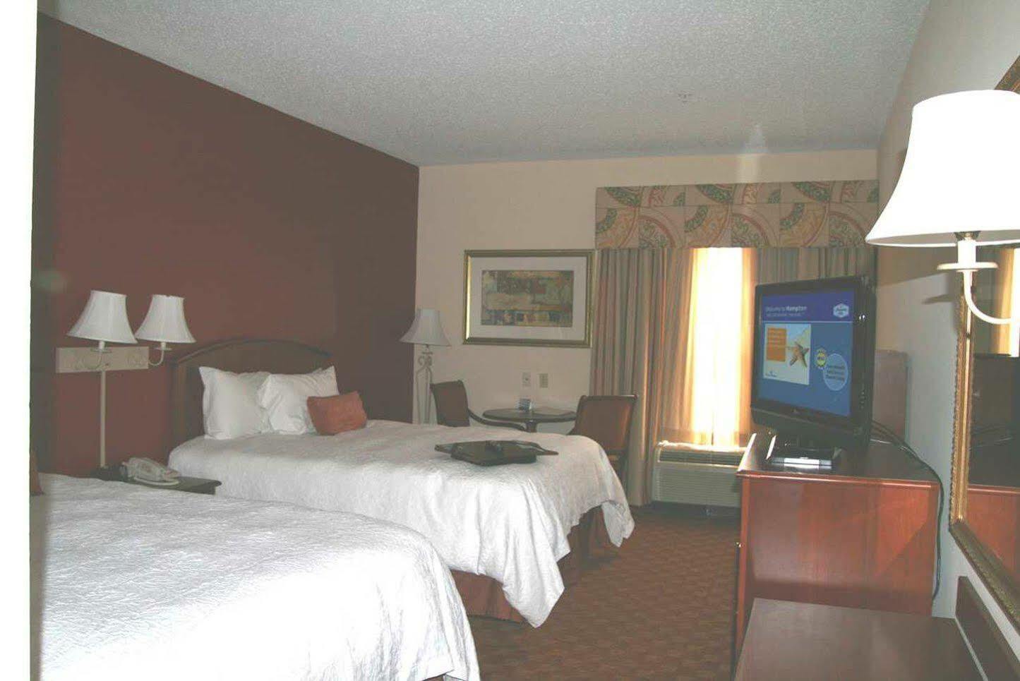 Hampton Hotel 3*