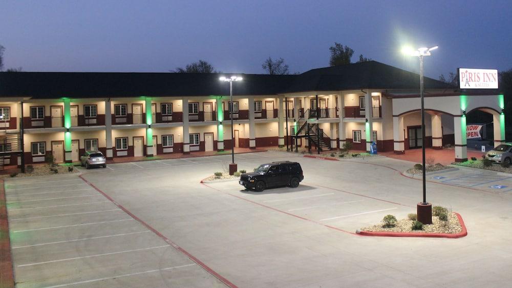 Hotel & 2*