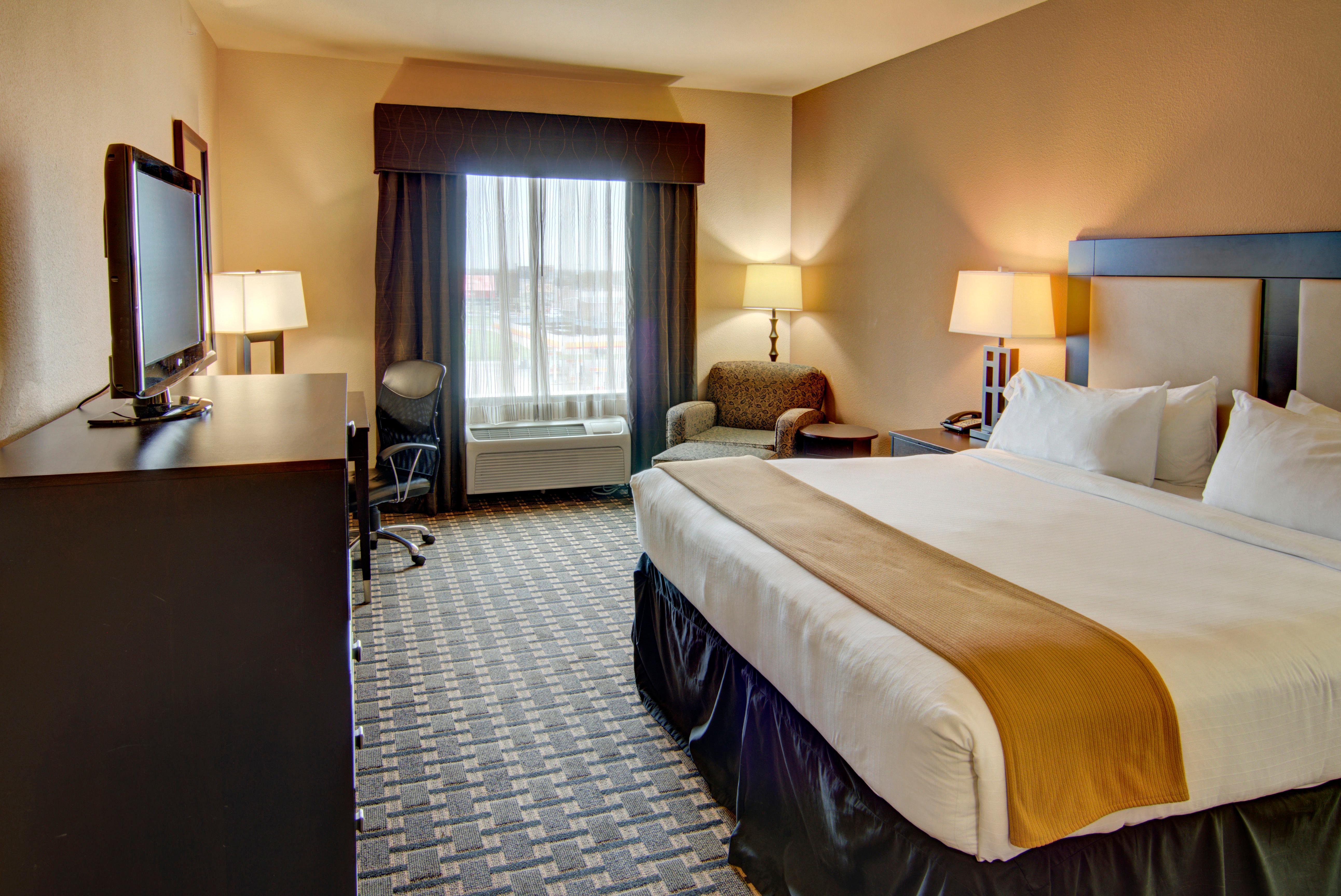 Express & By Ihg Hotel